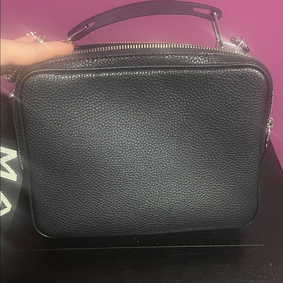 Marc Jacobs Black Crossbody Bag - Picture 2 of 9